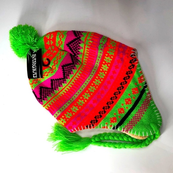 3/$25 Peruvian Chullo Style Knit Hat Size OS - Picture 1 of 9